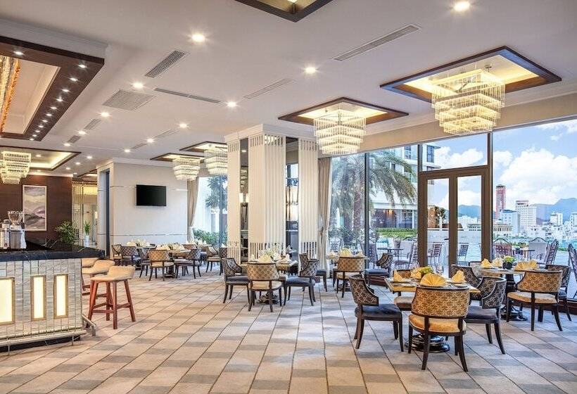 هتل Meliá Vinpearl Nha Trang Empire