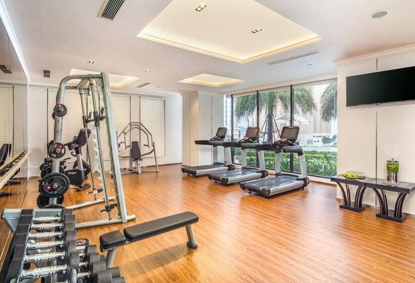 هتل Meliá Vinpearl Nha Trang Empire