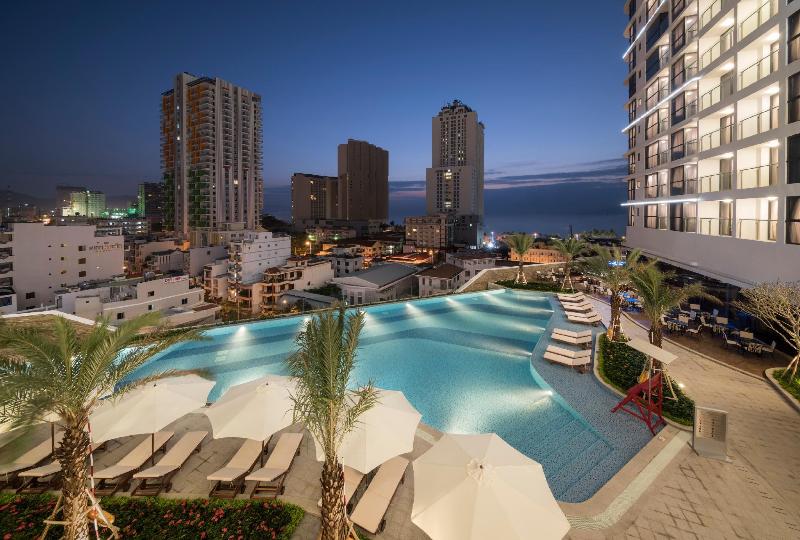 هتل Meliá Vinpearl Nha Trang Empire
