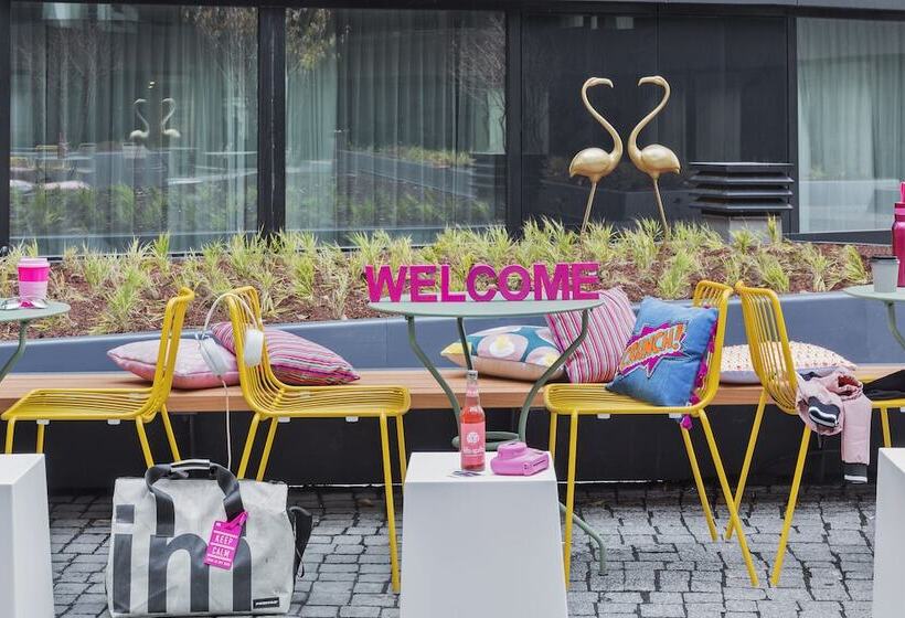 فندق Moxy Frankfurt City Center