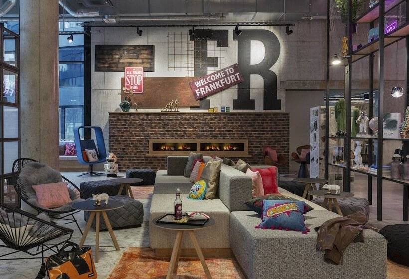 فندق Moxy Frankfurt City Center