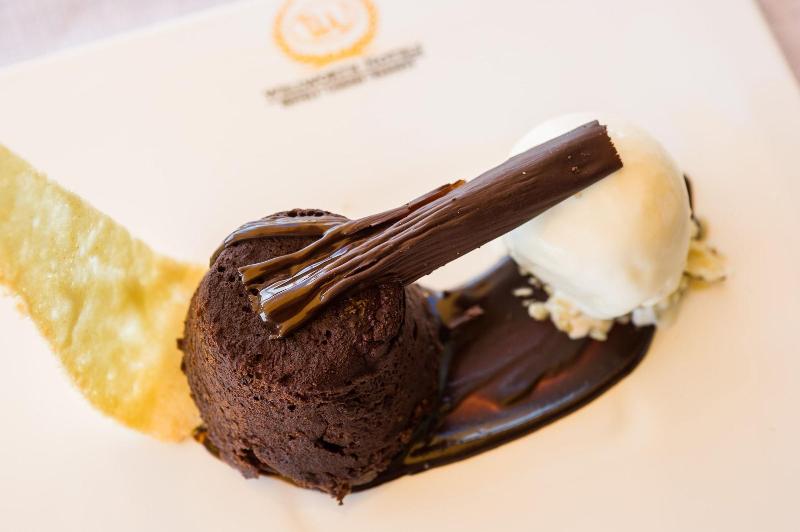 هتل Ngorongoro Oldeani Mountain Lodge