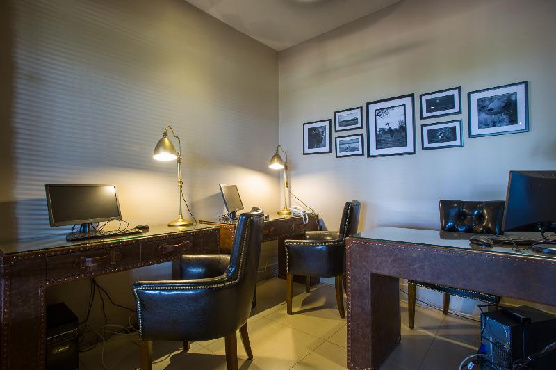 هتل Ngorongoro Oldeani Mountain Lodge