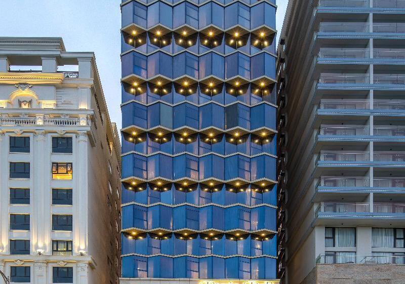 هتل Paris Deli Danang Beach