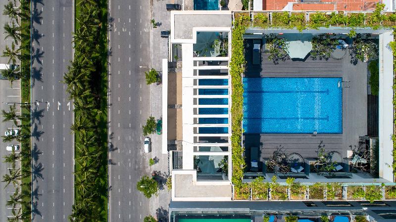 هتل Paris Deli Danang Beach