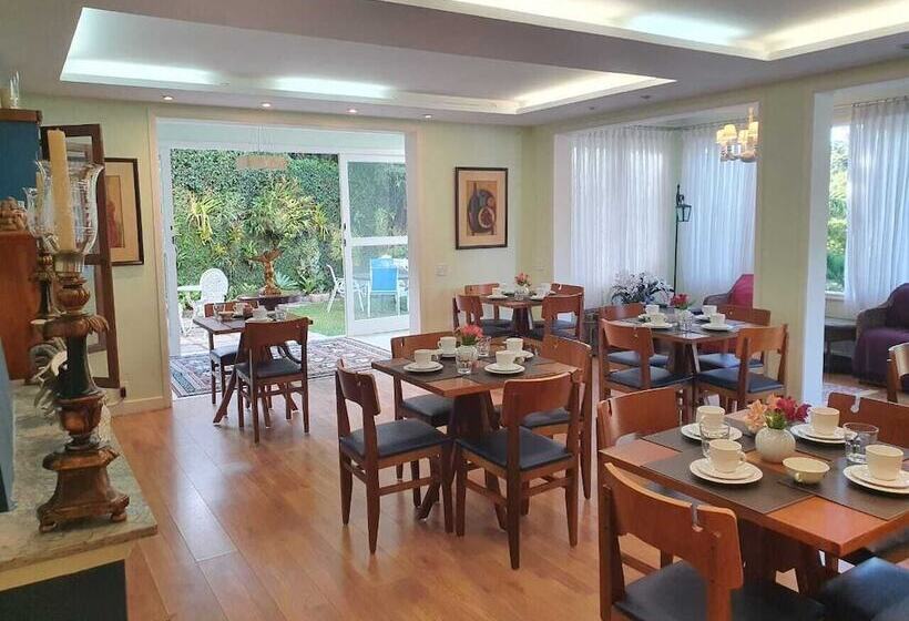 ホテル Pousada Orquidea Da Serra