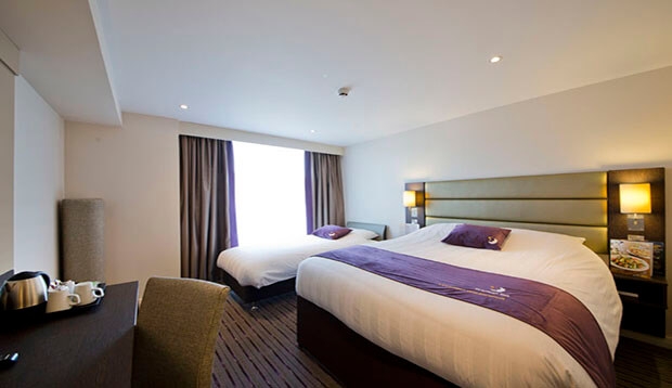Fotos del hotel Premier Inn Edinburgh City Centre Royal Mile:  2