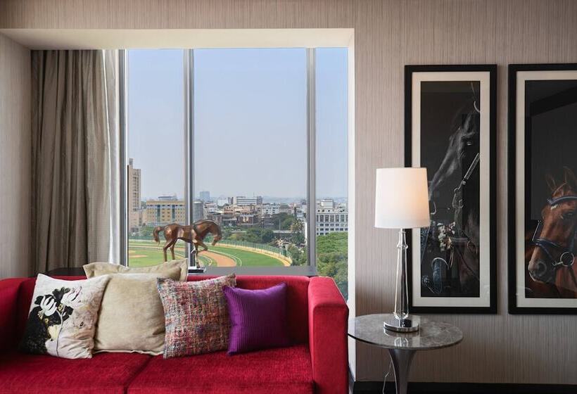 호텔 Renaissance Bengaluru Race Course