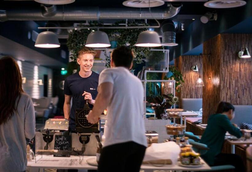 酒店 Room2 Southampton Hometel