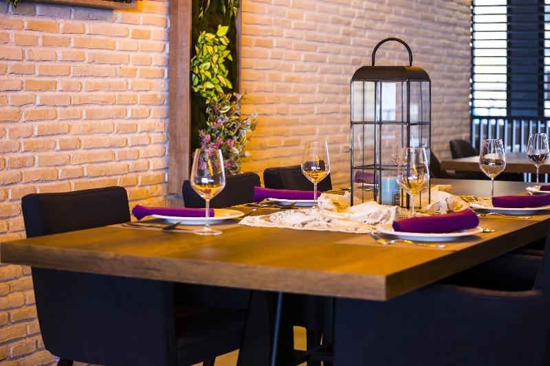 Отель Royal Comfort