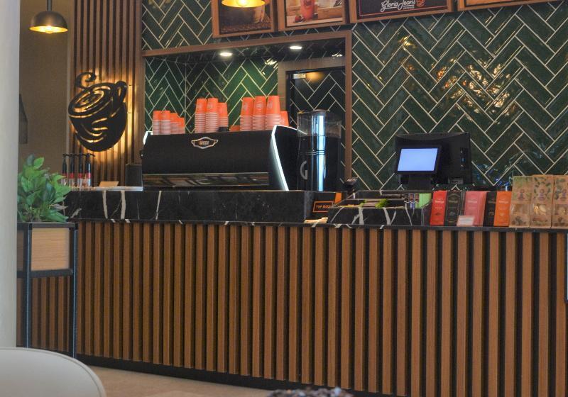 Отель Royal Comfort