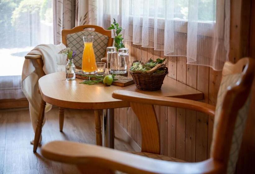 ホテル Salzano Basic Rooms Interlaken