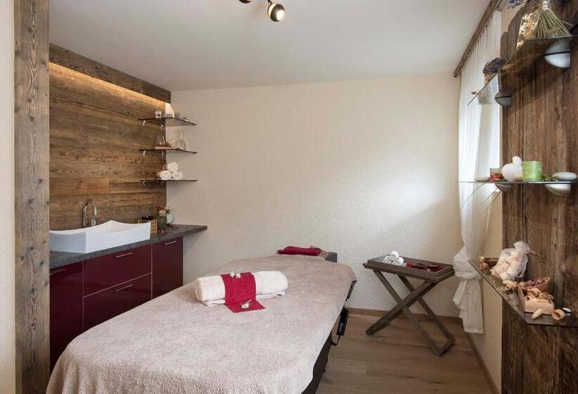 ホテル Salzano Basic Rooms Interlaken