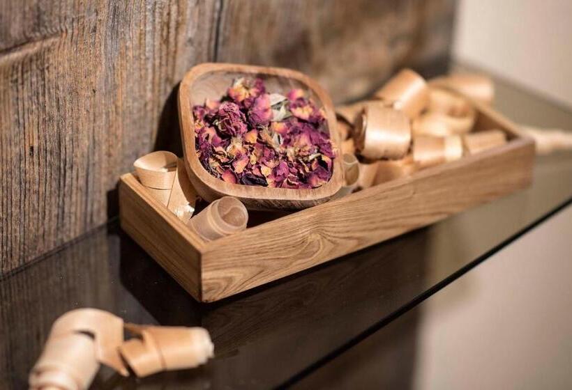 ホテル Salzano Basic Rooms Interlaken