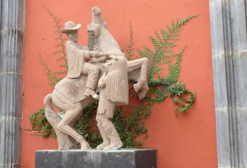 فندق Santo Santiago