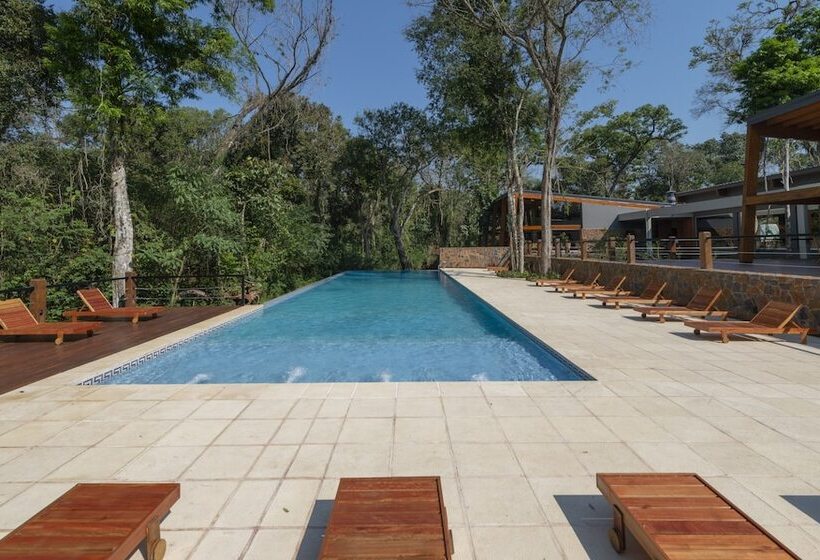 هتل Selvaje Lodge Iguazu