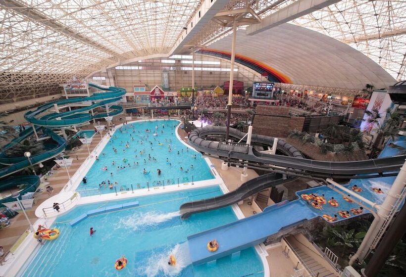 בית מלון כפרי Spa Resort Hawaiians Vir Port