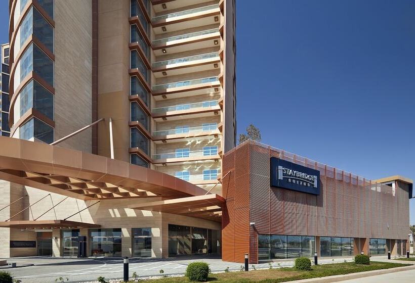 هتل Staybridge Suites   Doha Lusail, An Ihg