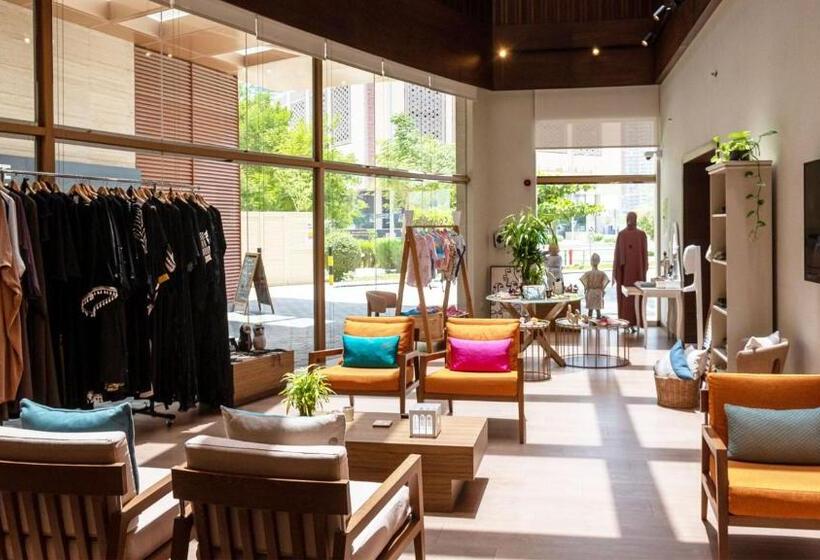 هتل Staybridge Suites   Doha Lusail, An Ihg