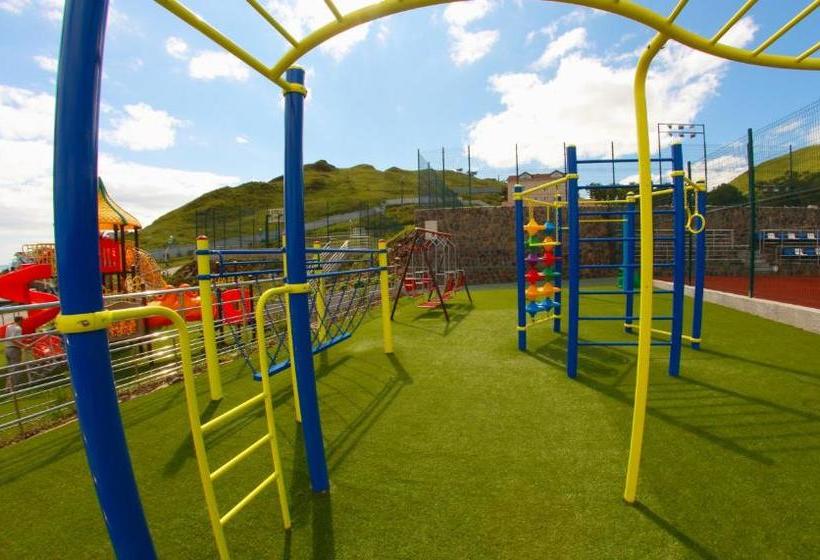 Отель Teploe More