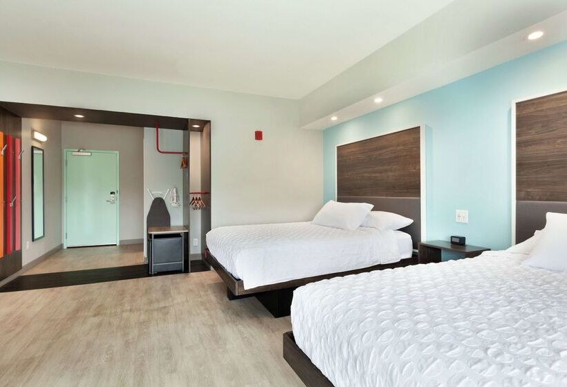 هتل Tru By Hilton Lake Charles