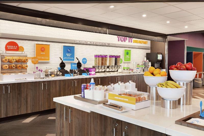 هتل Tru By Hilton Lake Charles