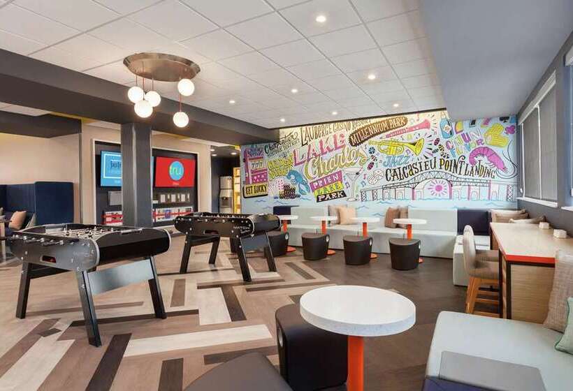 هتل Tru By Hilton Lake Charles