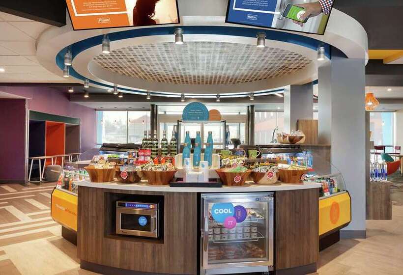 هتل Tru By Hilton Lake Charles