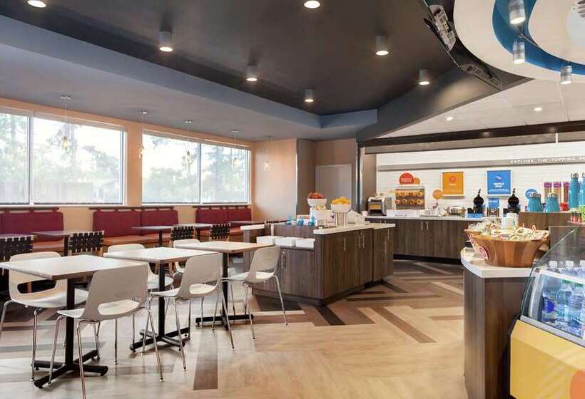 هتل Tru By Hilton Lake Charles