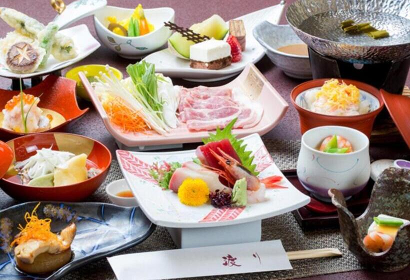 ホテル Watari Onsen Bettei Kaede