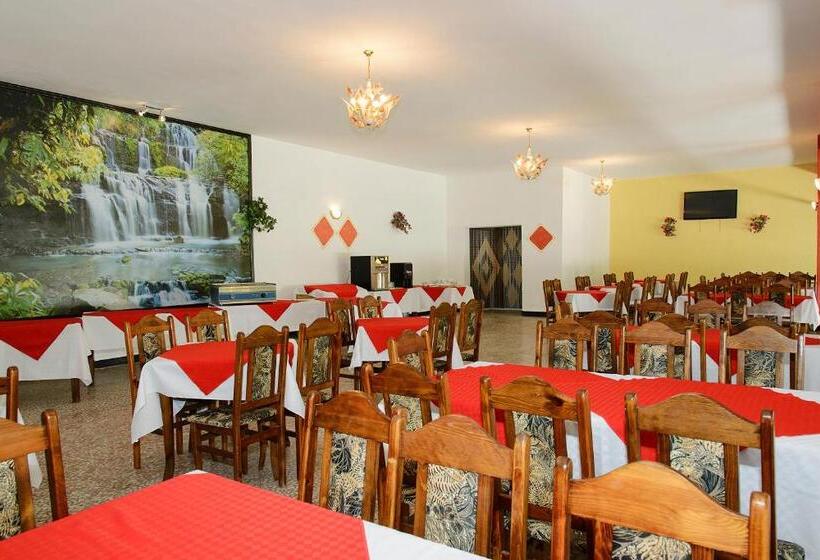 ホテル Zdravets Free Parking