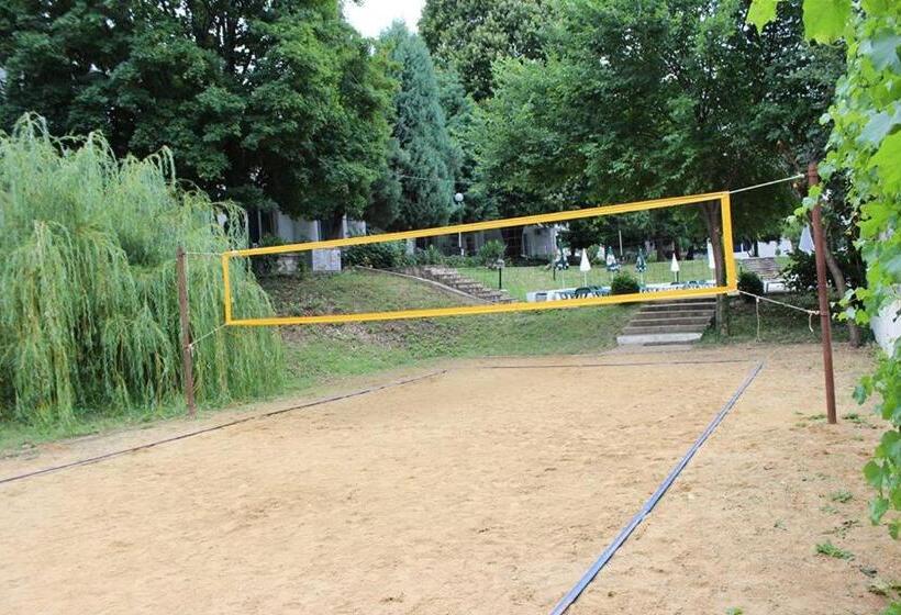 ホテル Zdravets Free Parking