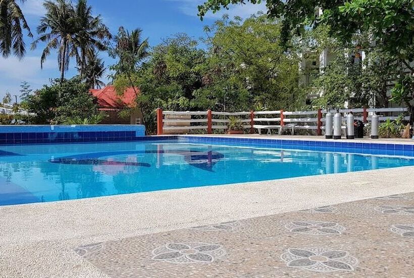 Malapascua Beach And Dive Resort