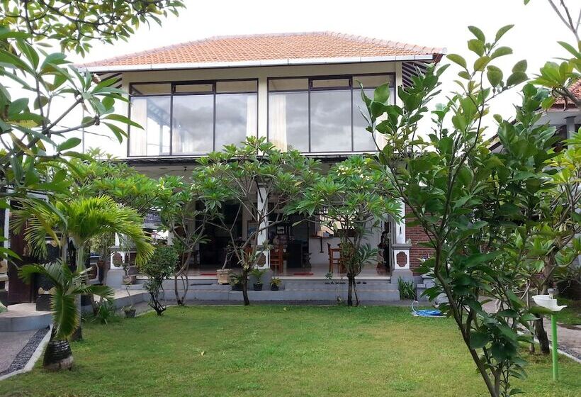 פנסיון Puri Mandhara Lovina