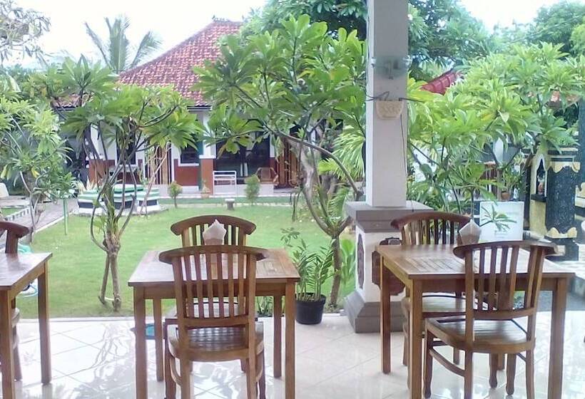 פנסיון Puri Mandhara Lovina