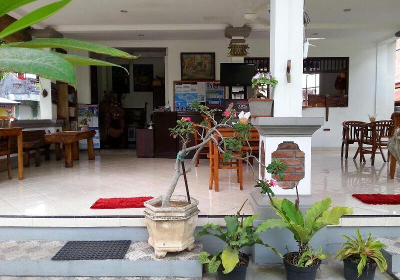 פנסיון Puri Mandhara Lovina