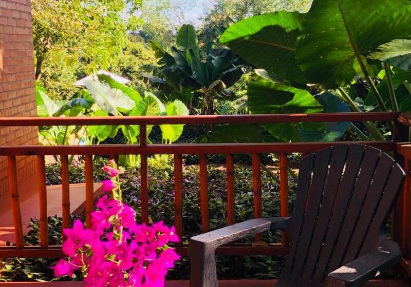 منتجع Raices Amambai Lodges