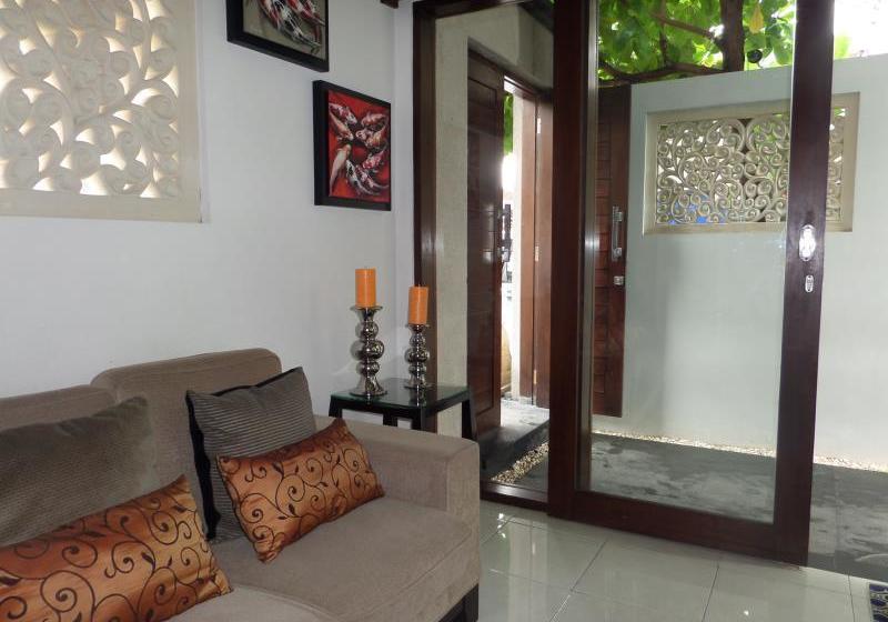 호텔 The Pavilion  Kuta