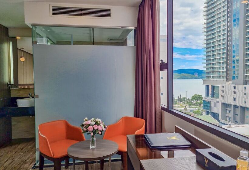 V Hotel Nha Trang