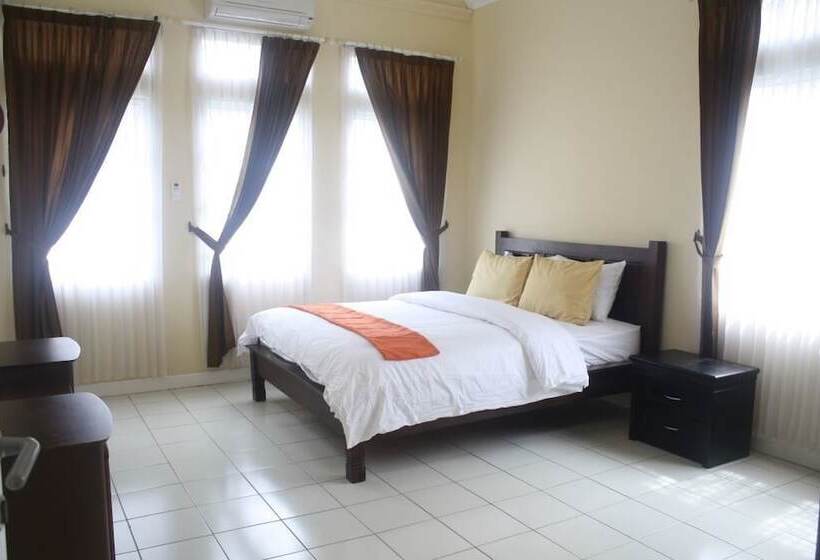 Villa Sofia Kota Bunga