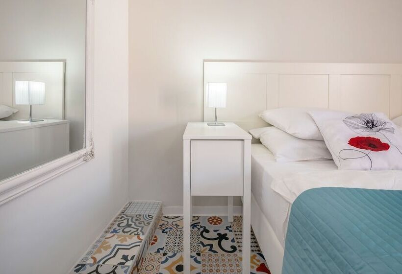 Valletta Ajkla Mansion