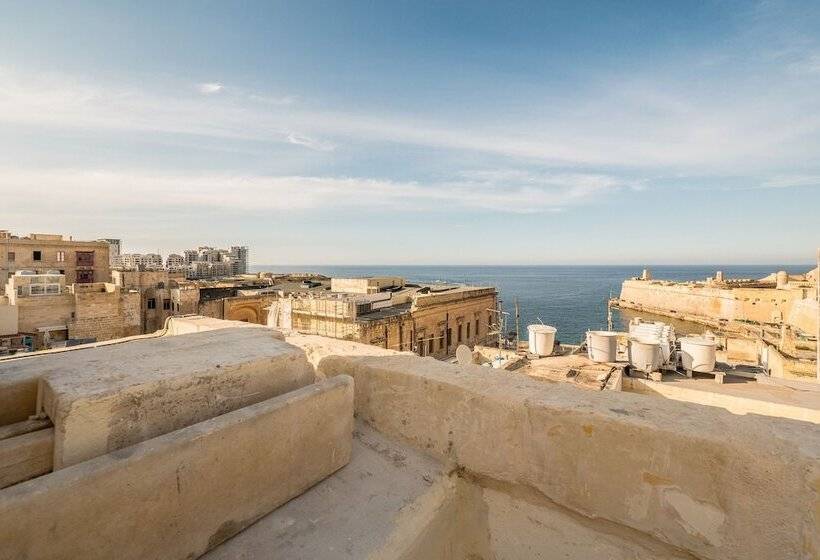 Valletta Ajkla Mansion