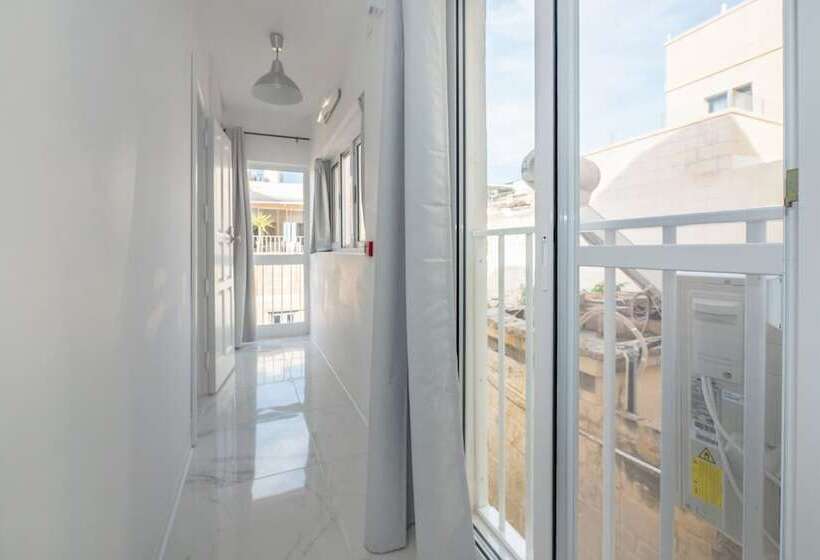 Valletta Ajkla Mansion