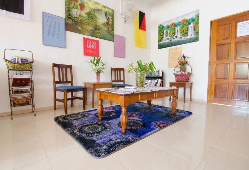 Bed and Breakfast Anggerik Residence