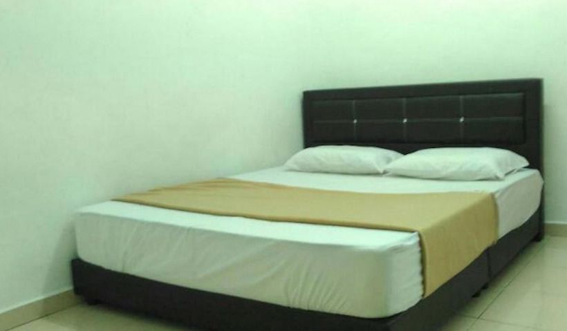 Bed and Breakfast Anggerik Residence