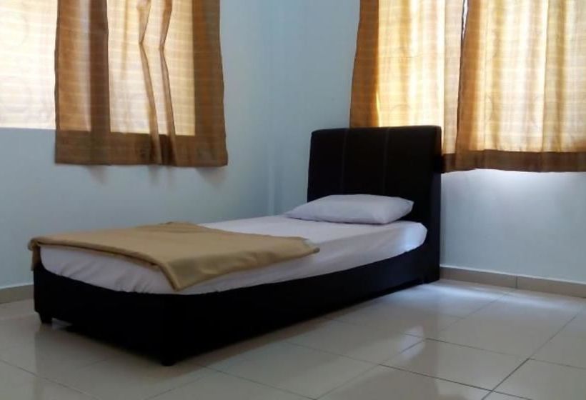 Bed and Breakfast Anggerik Residence