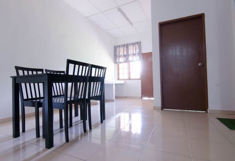 Bed and Breakfast Anggerik Residence