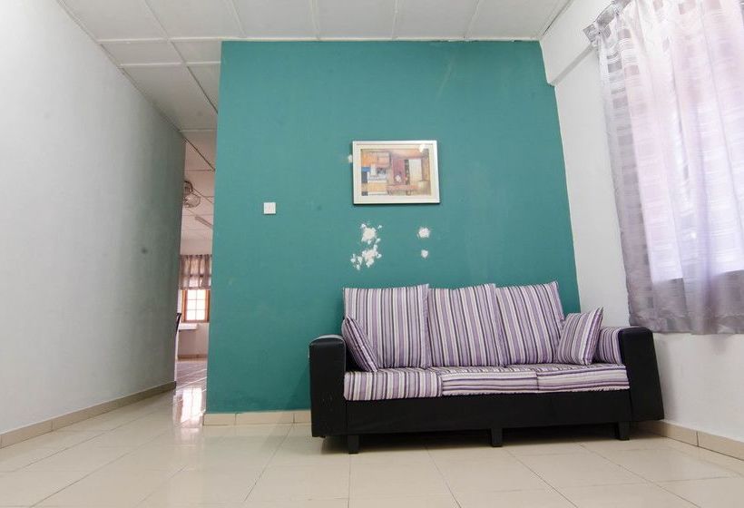 Bed and Breakfast Anggerik Residence