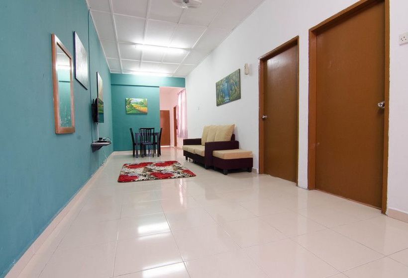 Bed and Breakfast Anggerik Residence