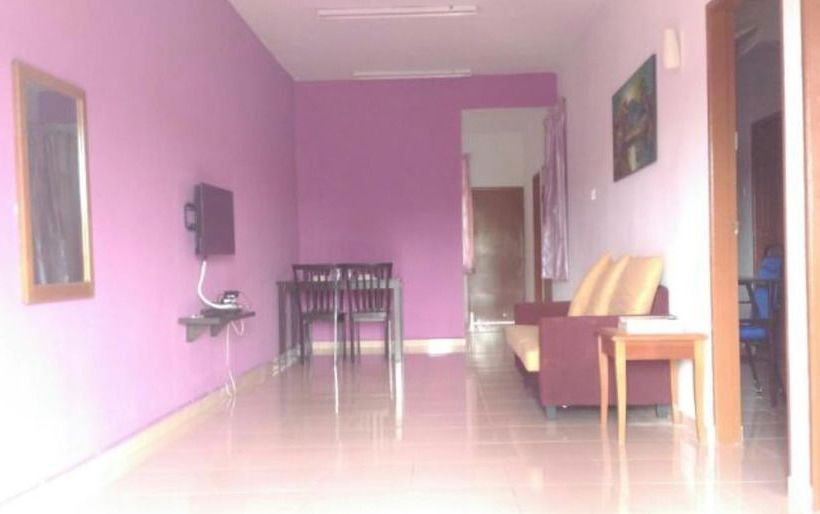 Bed and Breakfast Anggerik Residence